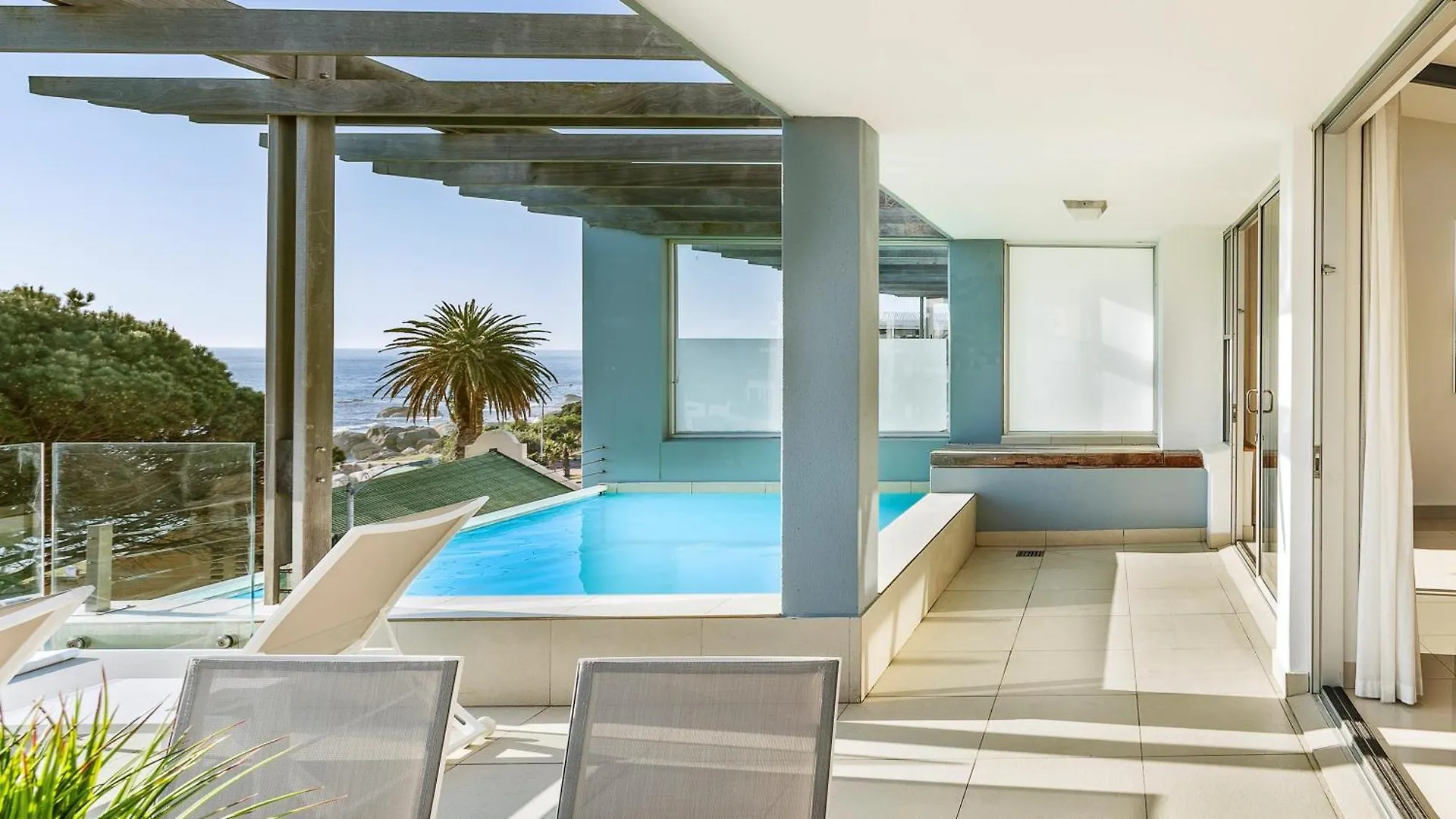 Blue Views Penthouse Beachfront Apartment With Pool Cape Town