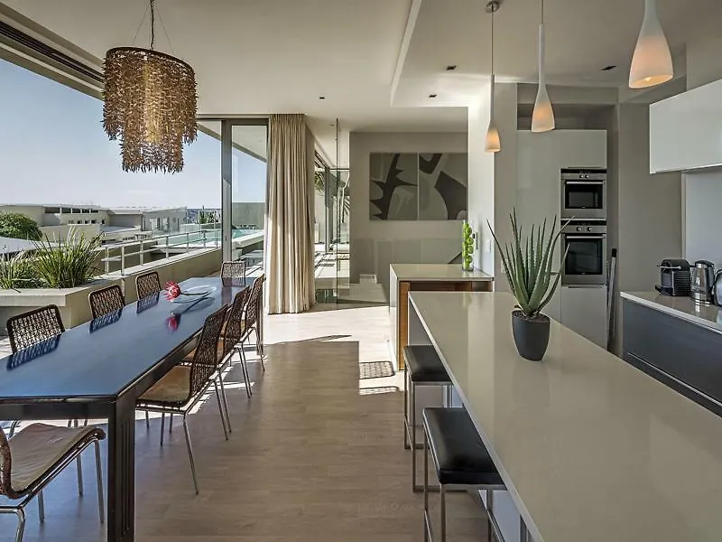 Blue Views Penthouse Beachfront Apartment With Pool 0*, Cape Town South Africa
