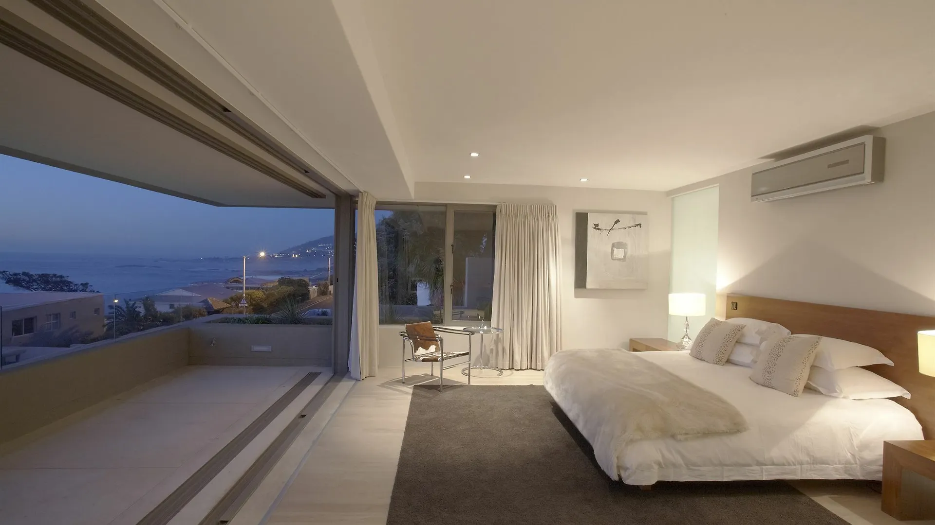 Villa Blue Views Penthouse Beachfront Apartment With Pool