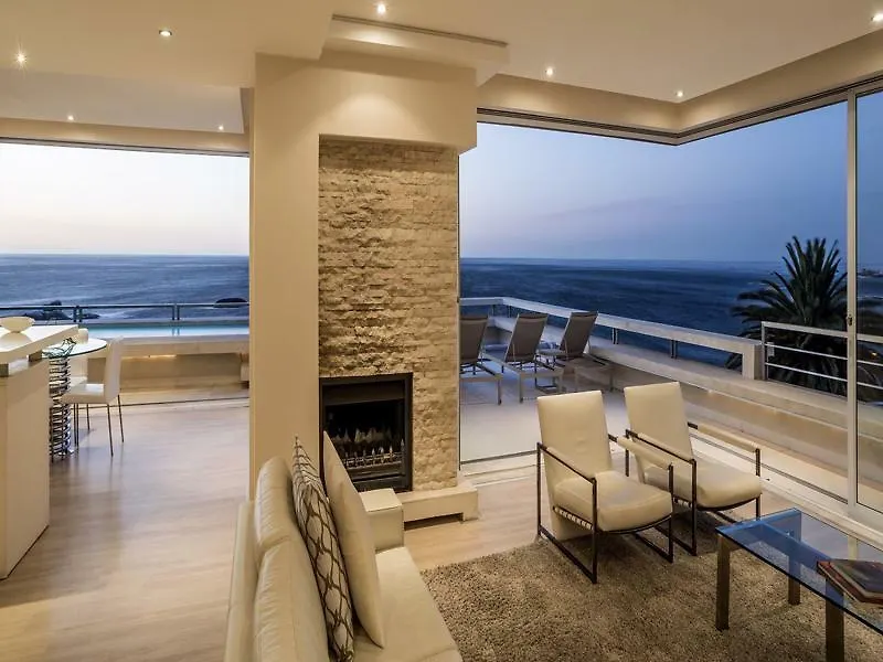 Blue Views Penthouse Beachfront Apartment With Pool Villa Cape Town