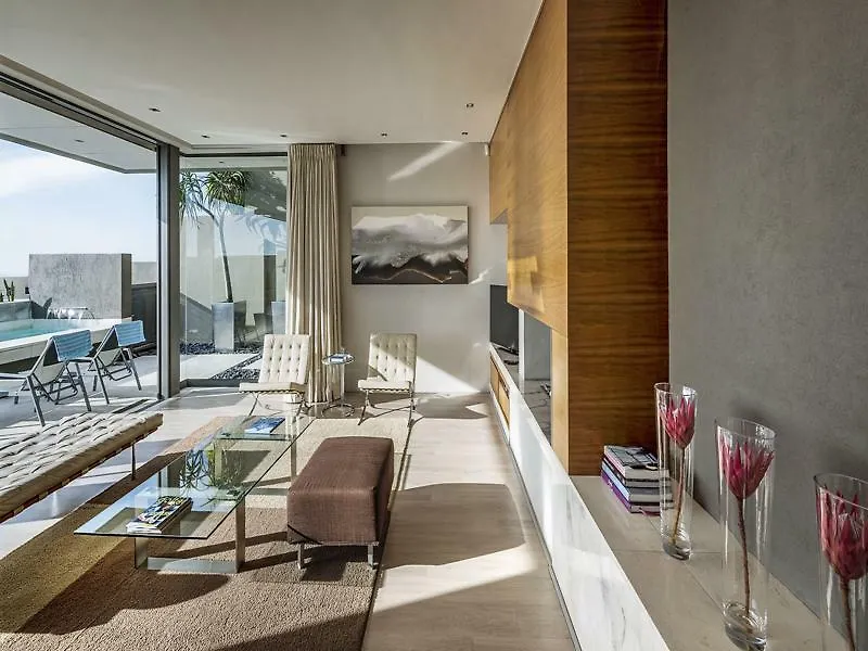 Blue Views Penthouse Beachfront Apartment With Pool 0*, Cape Town