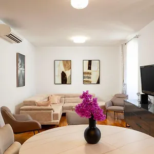 https://apartman-klara-bacvice.splithotels.org